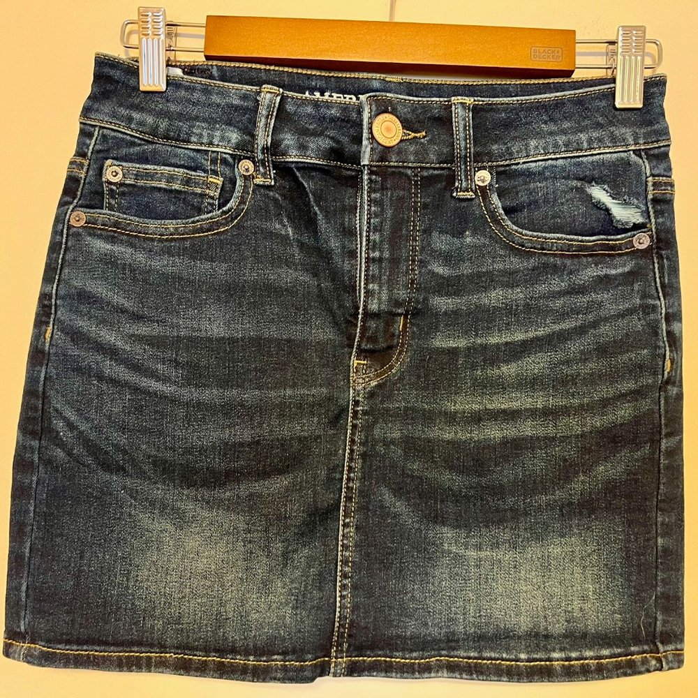 American Eagle Hi-Rise Mini Jean Skirt Size 4